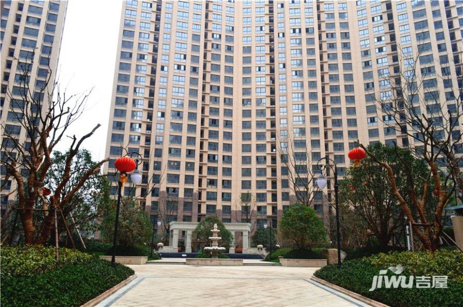 芜湖镜湖区大砻坊东方龙城龙街外景图/效果图45- 吉屋