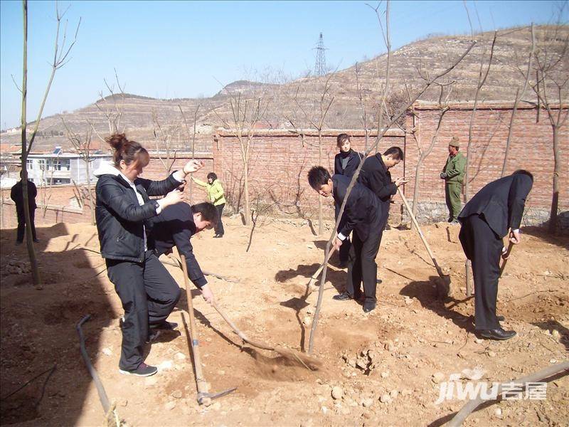 大地锐城-大地锐城社区实景 3.14植树节活动-155