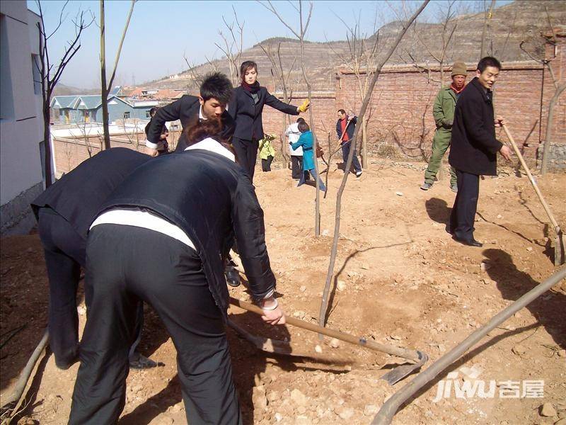 大地锐城-大地锐城社区实景 3.14植树节活动-154