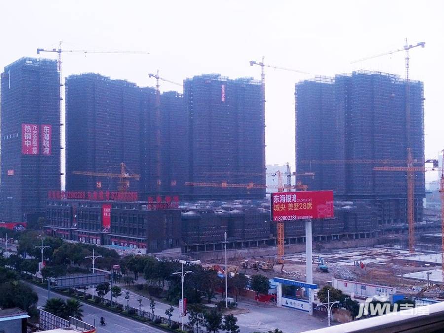 东海银湾-东海银湾社区实景 在建的洋房及别墅-27