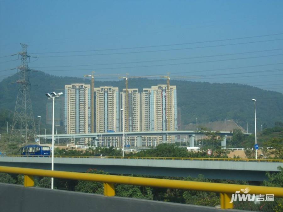 万泽云顶香蜜湖实景图图片