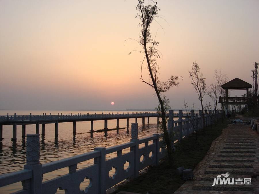 首府·天湖美墅实景图图片