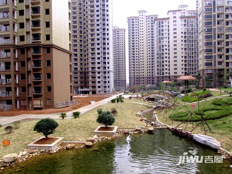 鑫天格林香山社区实景 小区实景图