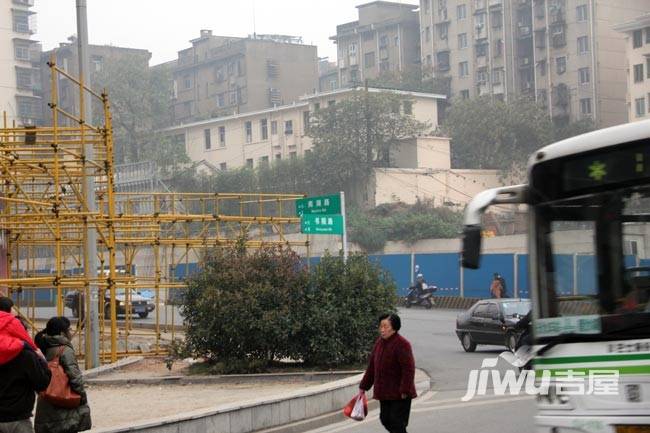 蓝湾国际广场实景图图片