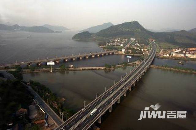 青山鹤岭配套图图片