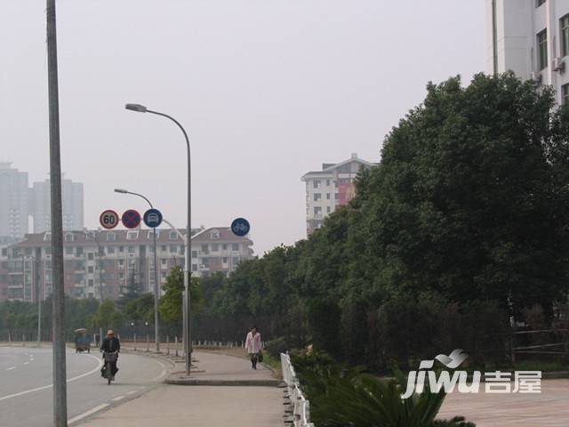 卧龙丽景湾三期实景图图片