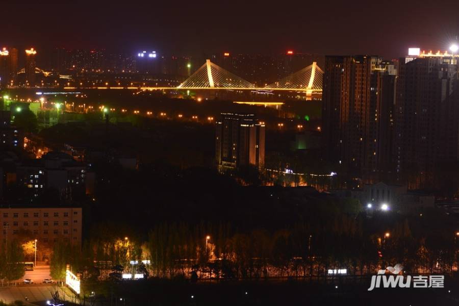 友谊时代广场实景图图片