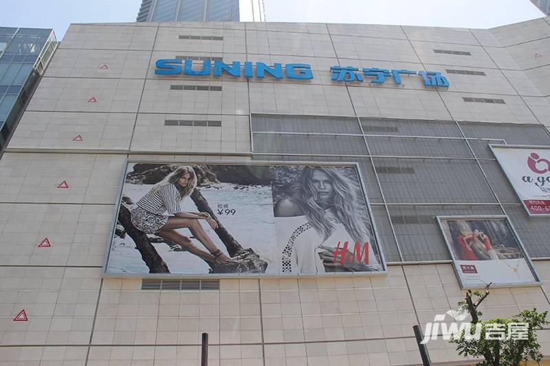 苏宁广场实景图