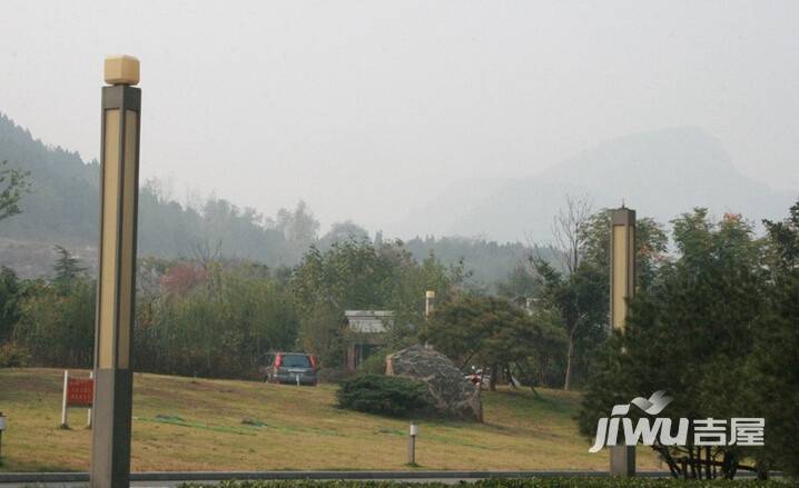 国欣颐养山水郡实景图图片