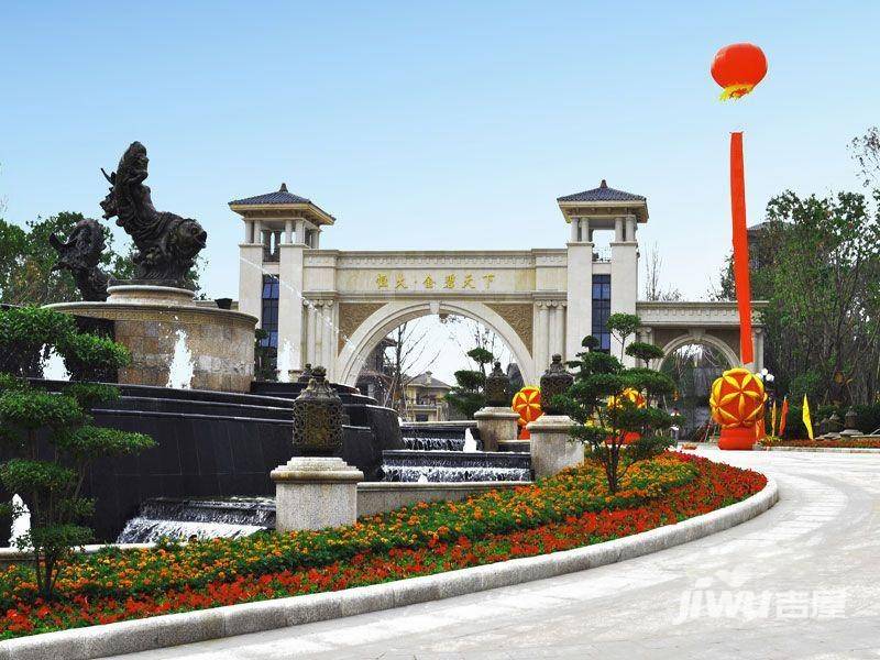 莱芜恒大金碧天下实景图