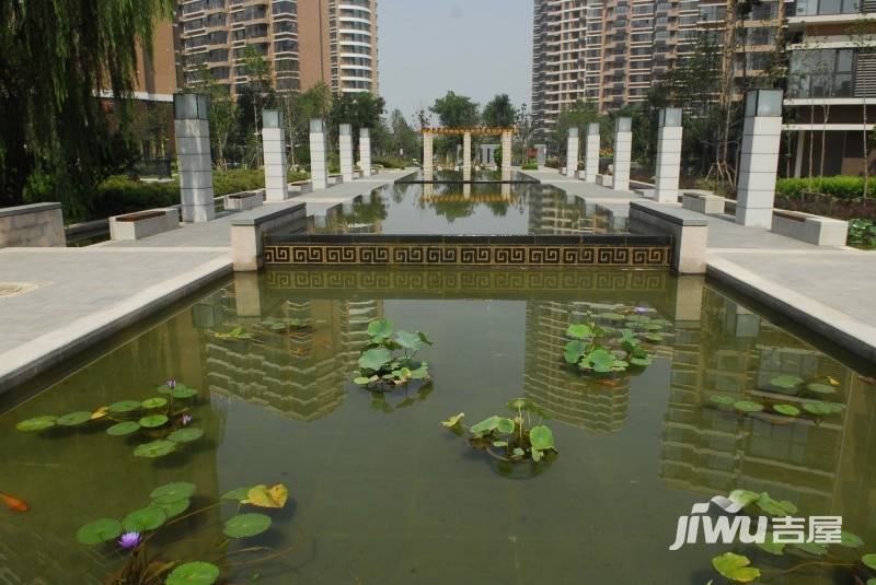 山水泉城实景图图片