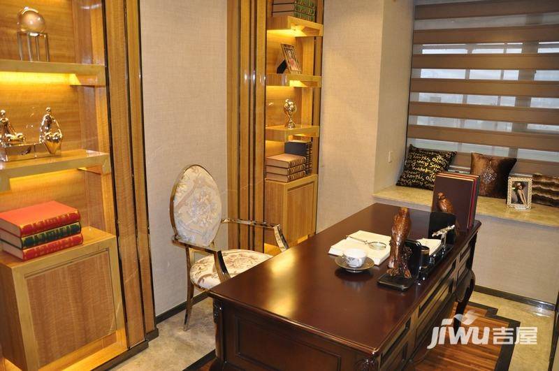 誉峯名门样板间图片