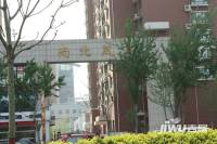 尚北岚庭