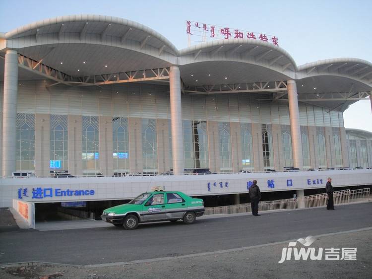 中交上东国际配套图
