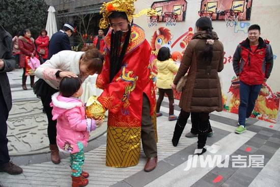 长虹国际城三期商铺售楼处图片